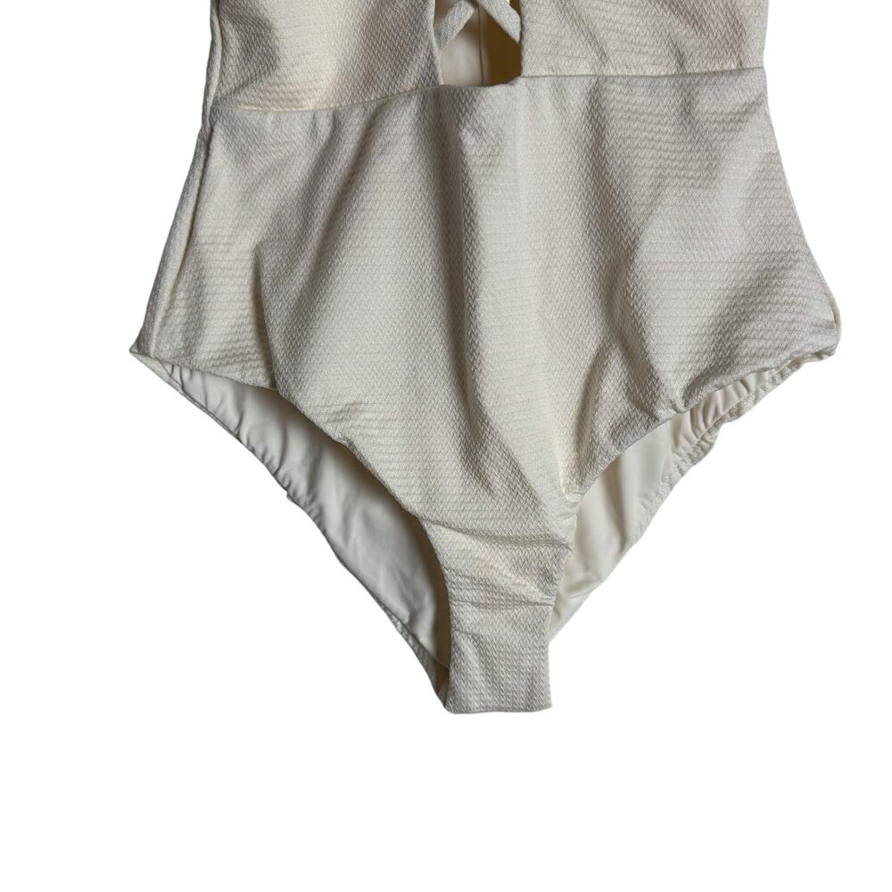 Dippin’ Daisy’s Bliss White Lattice Plunge One Piece Swimsuit Size XS - Picture 6 of 12
